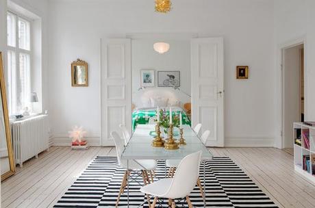 sillas eames decoración muebles metal cristal metacrilato fibra de carbono muebles de diseño mantas con cruces de Piawallén estilo nórdico escandinavo decoración ligera recargada decoración en blanco blog decoración nordica escandinava 