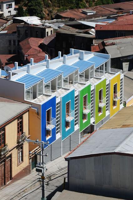 Lofts coloridos en Valparaíso, Chile