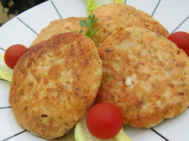 Hamburguesas de salmón amariscadas