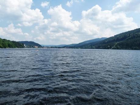 Día 5. Lago Titisee, uno de los lugares más bonitos de la Selva Negra! Día 5. Lago Titisee, uno de los lugares más bonitos de la Selva Negra!