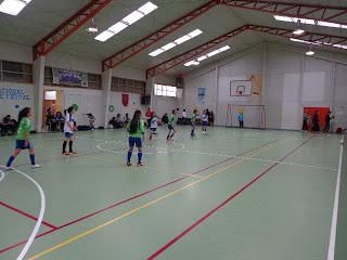 EN EL GIMNASIO DE LA ESCUELA MANUEL BULNES SE JUEGA EL TORNEO DE CLAUSURA DE LA LIGA INDEPENDIENTE DE FUTSAL