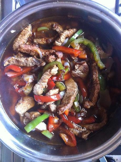 Cocina fácil y sana: ternera con pimientos y salsa de soja