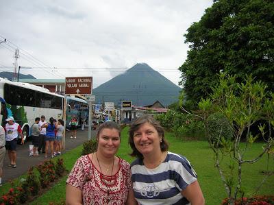 Volcan Arenal, La Fortuna, Costa Rica, vuelta al mundo, round the world, La vuelta al mundo de Asun y Ricardo, mundoporlibre.com