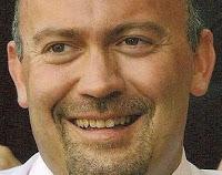 Estudiar las relaciones entre la iglesia y la francmasonería