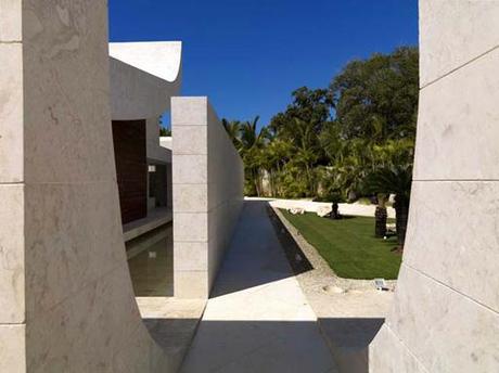 IMÁGENES INÉDITAS DE LA VIVIENDA A-CERO EN REP. DOMINICANA