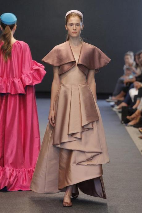 sg mfshow, mfshow, museo del traje, desfile jorge acuña pv14, las infias, tocados bohochic, madrid fashion show, seagram´s gin, alba galocha, cristina blanco, guiadestilo blog, 