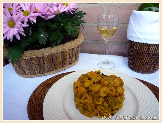 Fideuá de Sepia, Alcachofa y Gambas