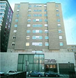 España: Varios colegios católicos albergan actividades de la Nueva Era