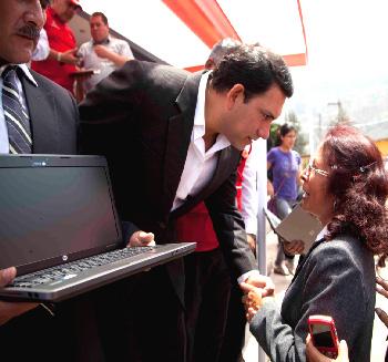 CONTINÚA ENTREGA DE LAPTOPS EN ZONAS ALTO ANDINAS DE LA REGIÓN LIMA…