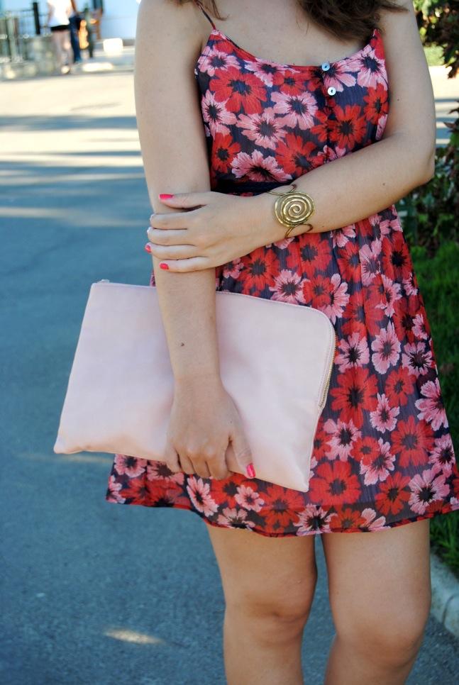 Pink and red flowers