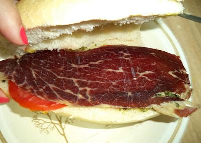 Bocata de Cecina, Huevo Frito y Patatas