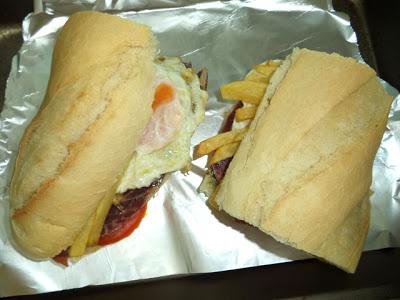 Bocata de Cecina, Huevo Frito y Patatas