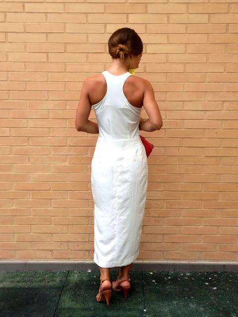 WHITE COTTON DRESS