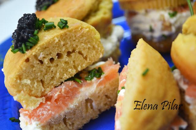 'Muffins' rellenos de Salmón ahumado