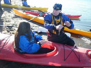 KAYAK AGUA FRESCA REALIZA CLÍNICA A JÓVENES EN EL ESTRECHO DE MAGALLANES