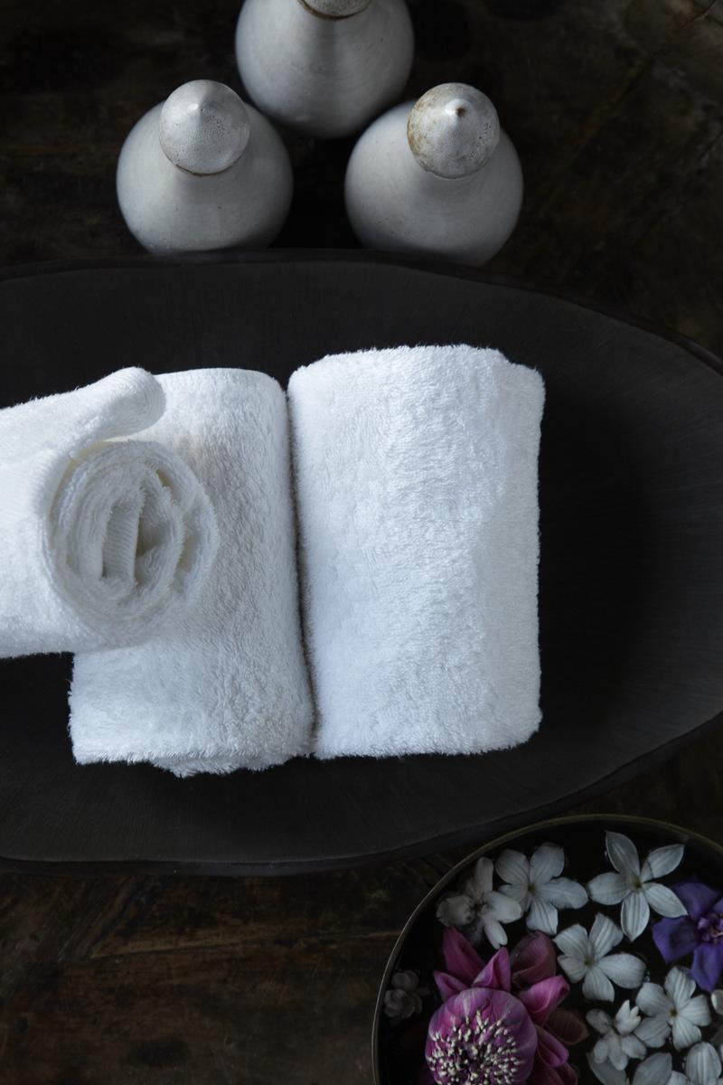 Un baño relajante en Song Saa, una isla privada en Camboya.