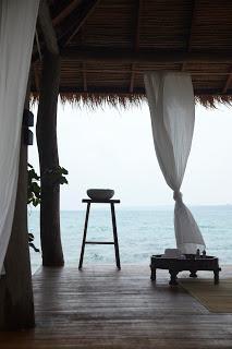 Un baño relajante en Song Saa, una isla privada en Camboya.