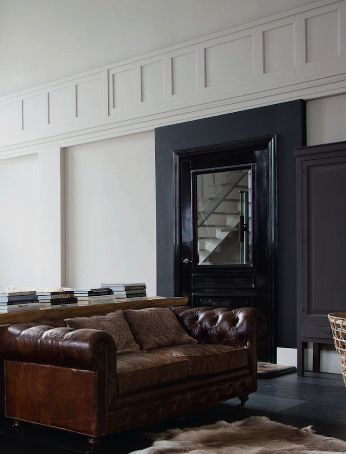 UNA DELICIOSA IGLESIA HOLANDESA RECONVERTIDA EN VIVIENDA