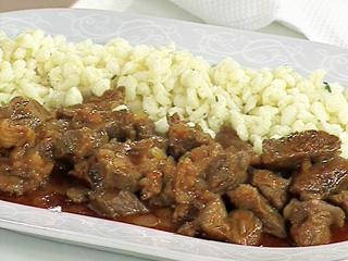 Goulash con spätzle