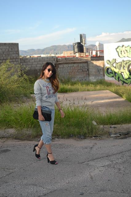 Sudadera + Tacones