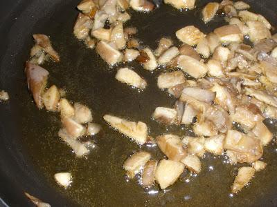 Saquitos de Marisco y Setas