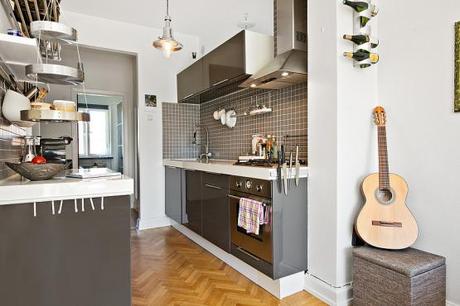 pisos pequeños decoración interiorismo inspiración pisos pequeños decoración diseño pisos pequeños cocinas pequeñas modernas cocinas modernas pequeñas cocinas grises negras decoración blog decoración nórdica ahorrar pisos pequeños 