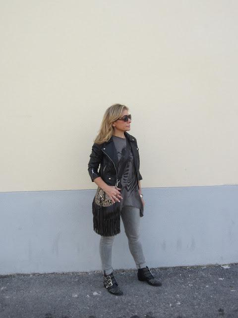 LOOK249-16.9.20138:15¡¡Hola de nuevo, amiga!!Comenzamos u...