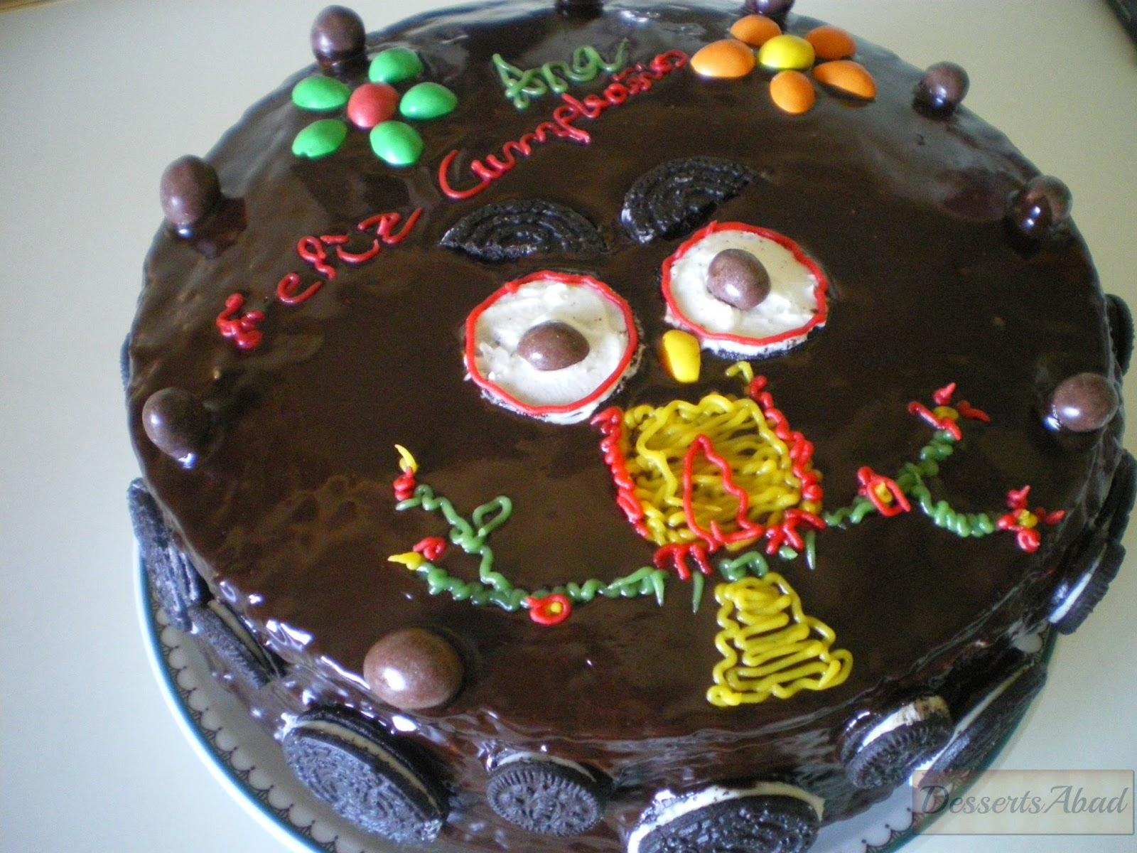 Tarta de chocolate, nata y caramelo