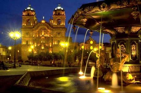 cusco-peru-plaza-armas