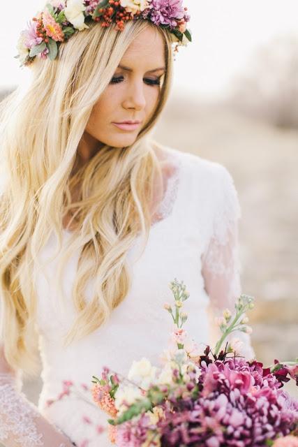 CORONA DE FLORES CORONA DE FLORES