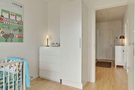 Piso nórdico sencillo y luminoso Piso nórdico sencillo y luminoso piso diáfano 2 dormitorios decoración muebles diseño nórdico inspiración pisos nórdicos inspiración muebles ikea diseño decoración nórdica escandinava decoración en blanco blog estilo nordico escandinavo