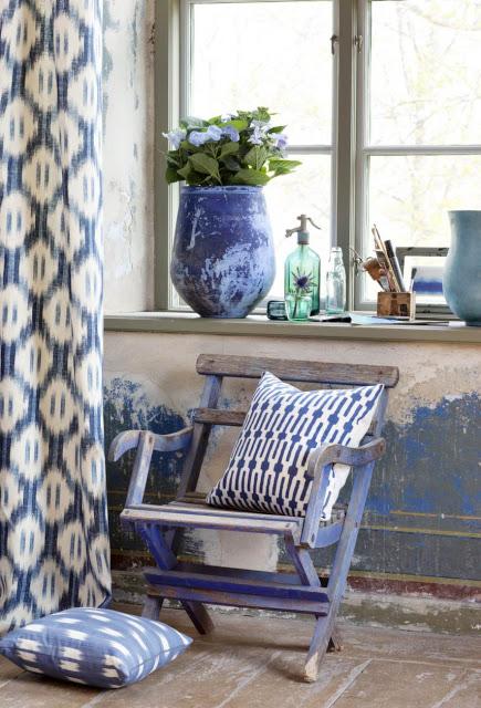 TRES INSPIRACIONES BAJO LA VENTANA