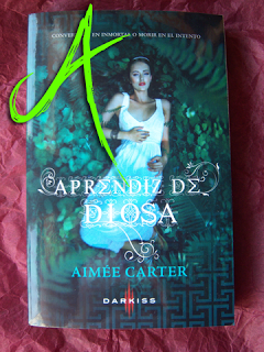 Book tag: El juego del nombre