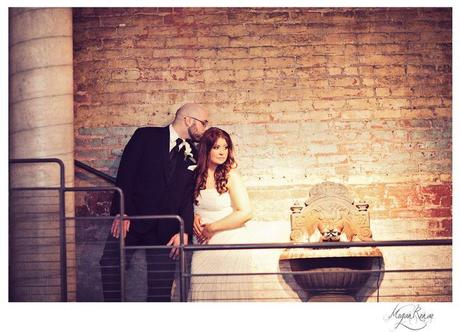 Reportajes de boda contra la pared