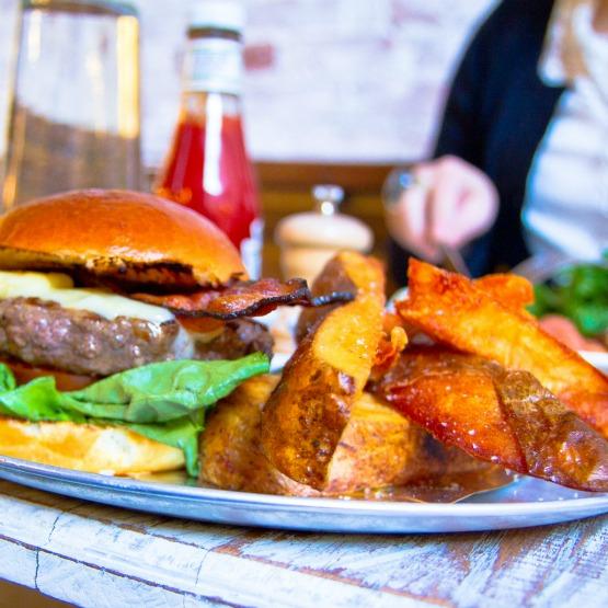 5289653239_e214fc1fe2_o