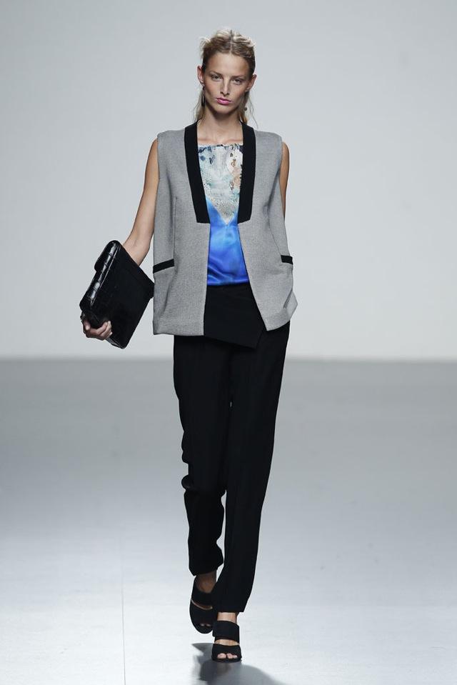  photo rabaneda_pasarela_575304917_683x_zps60a65276.jpg