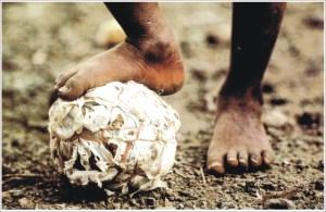 futbol_niño_trafico.africajpg