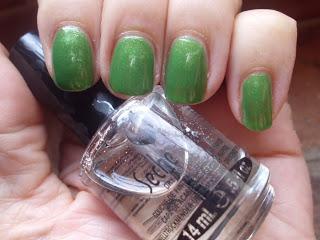 Seche Vite. Seche Vite.