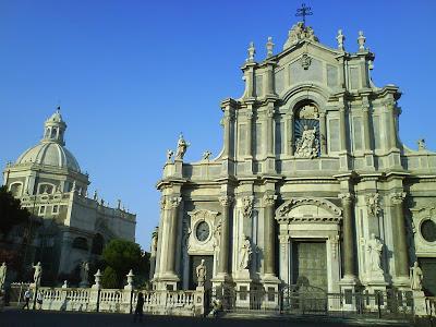 POSTALES CON RECUERDOSPor María Jesús Mayoral Roche CATAN...