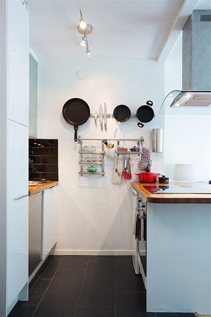 37 m², cocina con península y walk in closet decoración pequeño walk in closet decoración nórdica escandinava pisos pequeños decoración espacios pequeños decoración diseño pisos pequeños decoración diseño mini pisos cocinas pequeñas con península blog decoración nordica escandinava