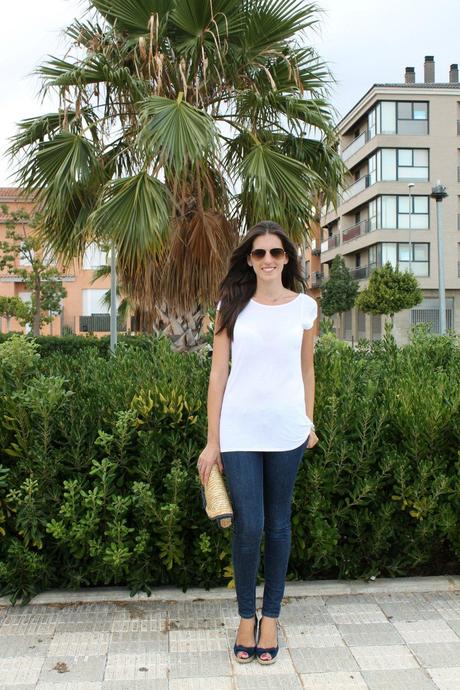 Blue & White Blue & White