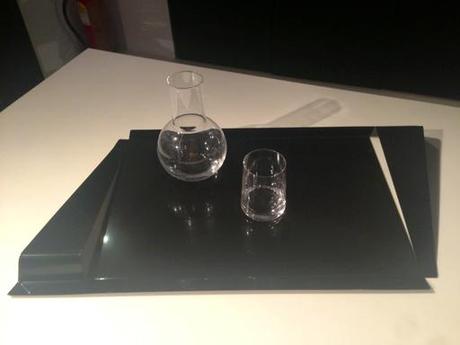 bandeja_by_acero_acero_lacado A-cero Features, artículos de diseño en A-cero In