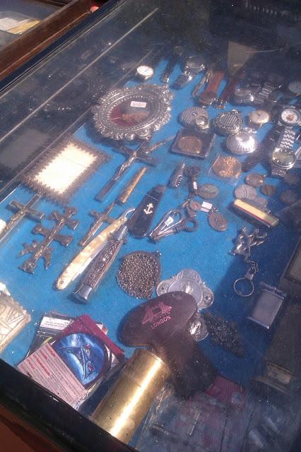 ♥ ♥ ♥ OTRO COJIN DIY Y VISITA RASTRILLO