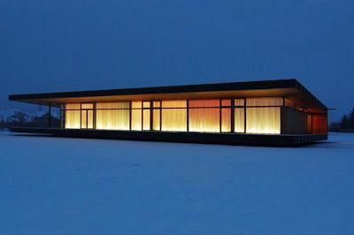 Casa Minimalista en el Campo
