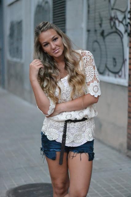 LACE TOP and DOWNTOWN MARKET MAREMAGNUM COMING SOON...