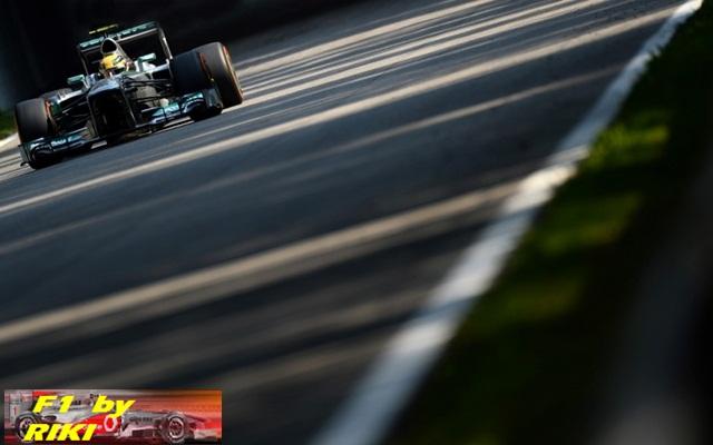 HAMILTON FELIZ POR NO ESTAR EN EL MERCADO DE PILOTOS