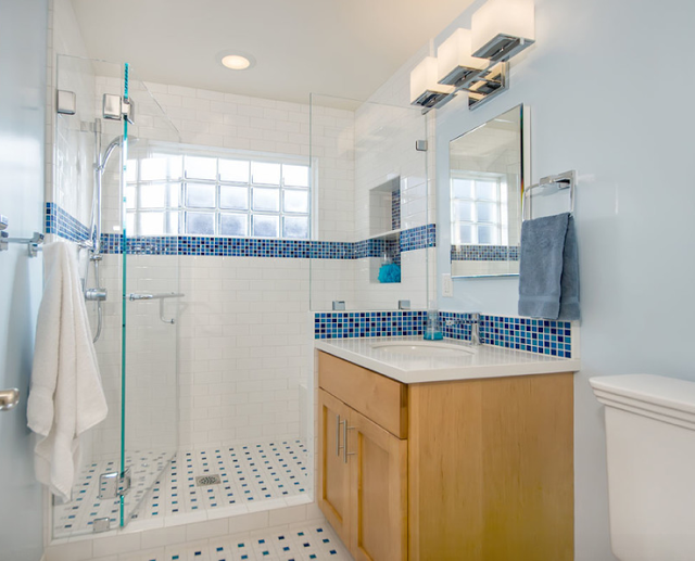 Renovamos el Baño...Before & After