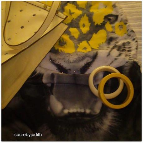 Bouncing SUMMER Bouncing SUMMER