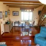 FANTÁSTICA CASA DE 4 HABITACIONES EN FANO A 12 MINUTOS DE GIJON salon vista casa Fano