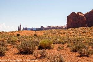 Monument Valley, en el corazón de la tierra de los Navajo Three Sisters